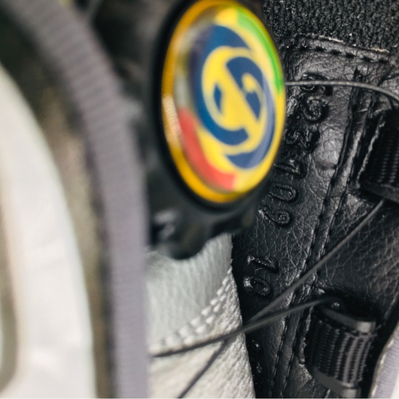 Gucci Ultrapace R Sneakers- Yellow/ Grey- 623109 - Picture 12 of 14